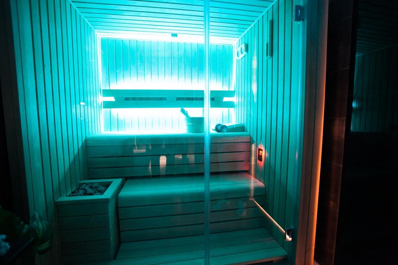 Stylish Loft With Finnish Sauna Budapest Luaran gambar